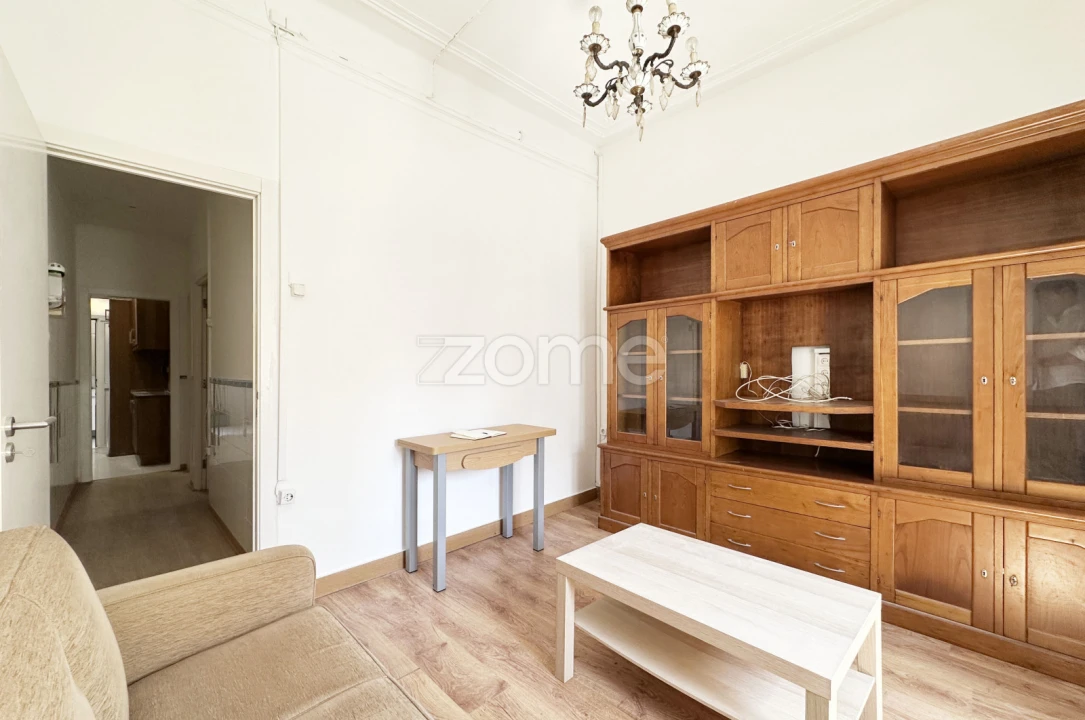 Apartamento T2 para Venda em Arroios Foto 2