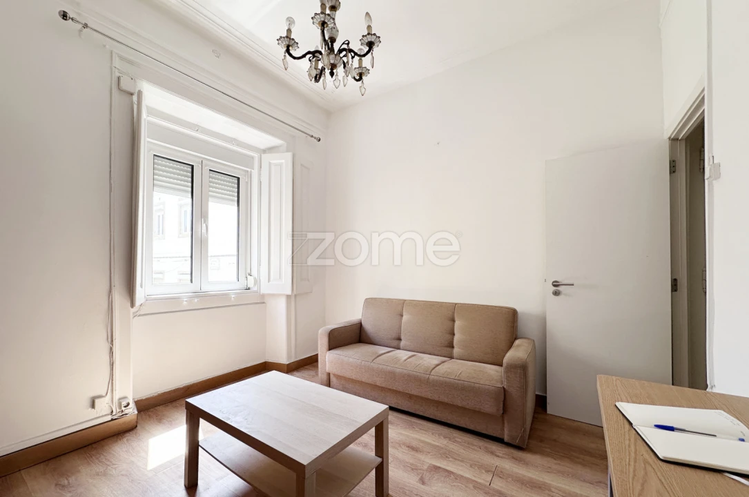 Apartamento T2 para Venda em Arroios Foto 5