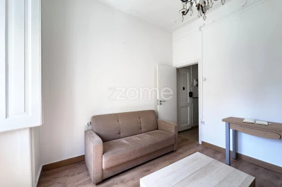Apartamento T2 para Venda em Arroios