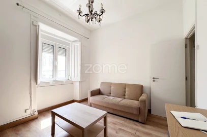 Apartamento T2 para Venda em Arroios