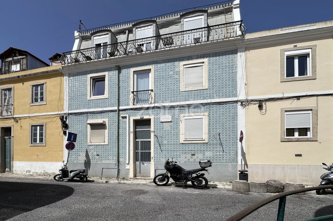 Apartamento T2 para Venda em Arroios Foto 1