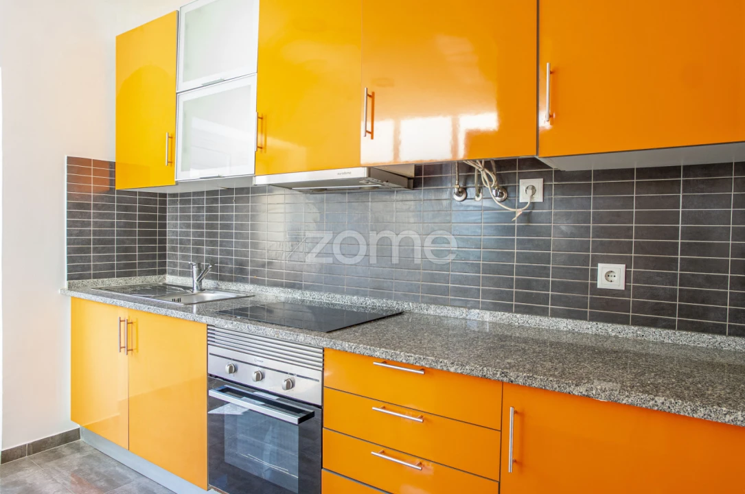 Apartamento T2 para Venda em Algés, Linda-A-Velha e Cruz Quebrada-Dafundo Foto 11