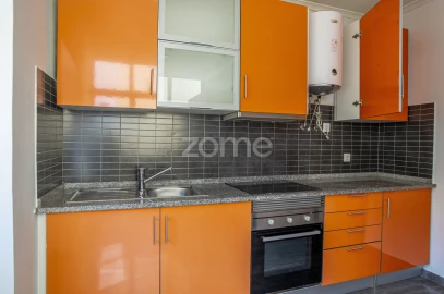 Apartamento T2 para Venda em Algés, Linda-A-Velha e Cruz Quebrada-Dafundo