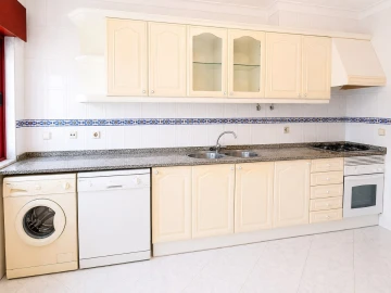 Apartamento T2 para Venda em Algueirão-Mem Martins
