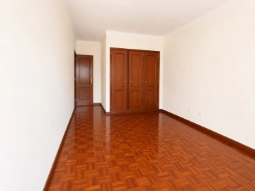 Apartamento T2 para Venda em Algueirão-Mem Martins