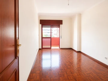 Apartamento T2 para Venda em Algueirão-Mem Martins