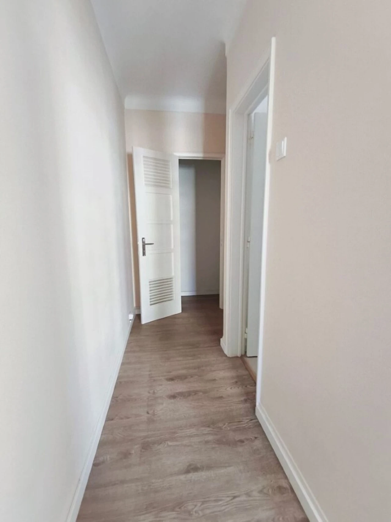 Apartamento T4 para Venda em Campolide Foto 13