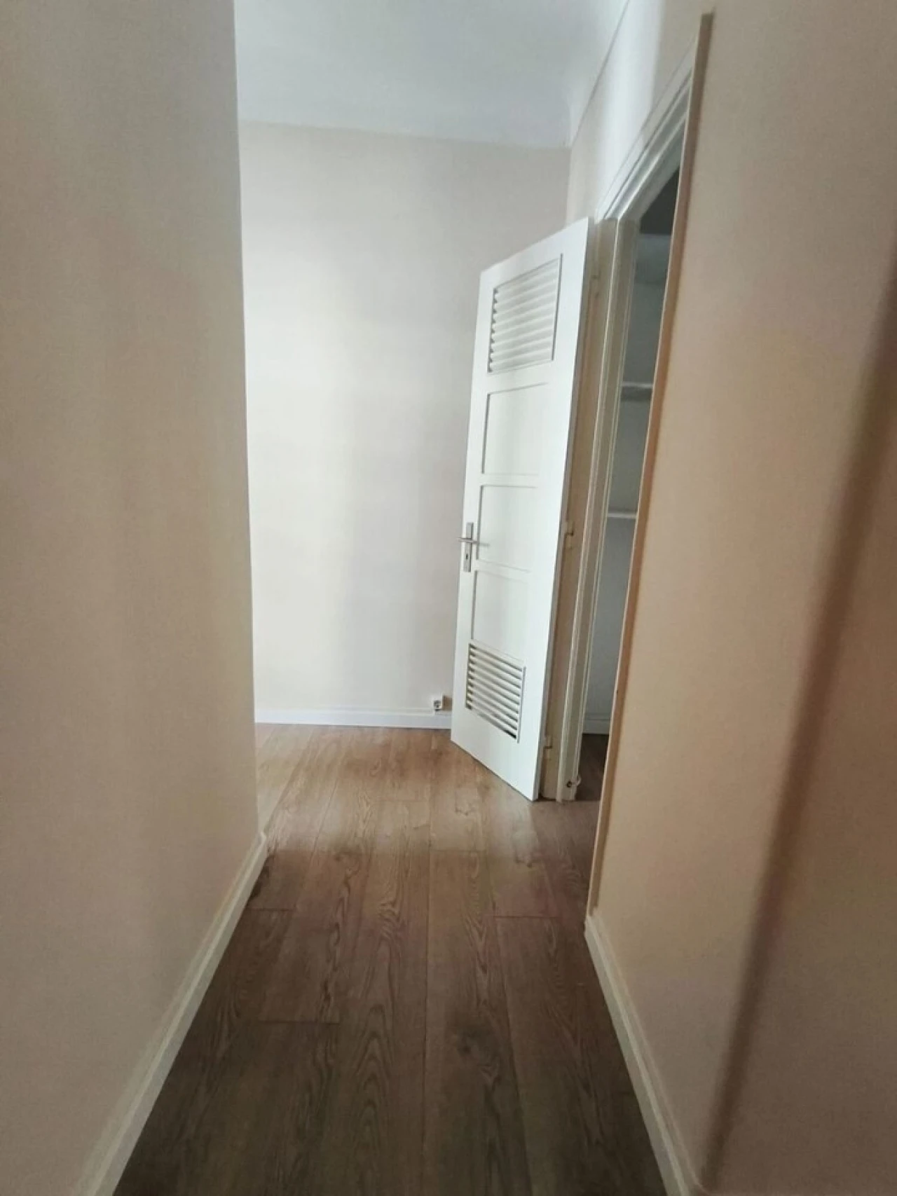 Apartamento T4 para Venda em Campolide Foto 14