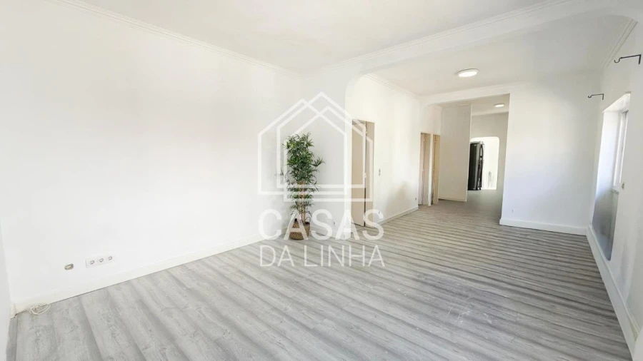 Moradia T3 para Venda em São Domingos de Rana Foto 3