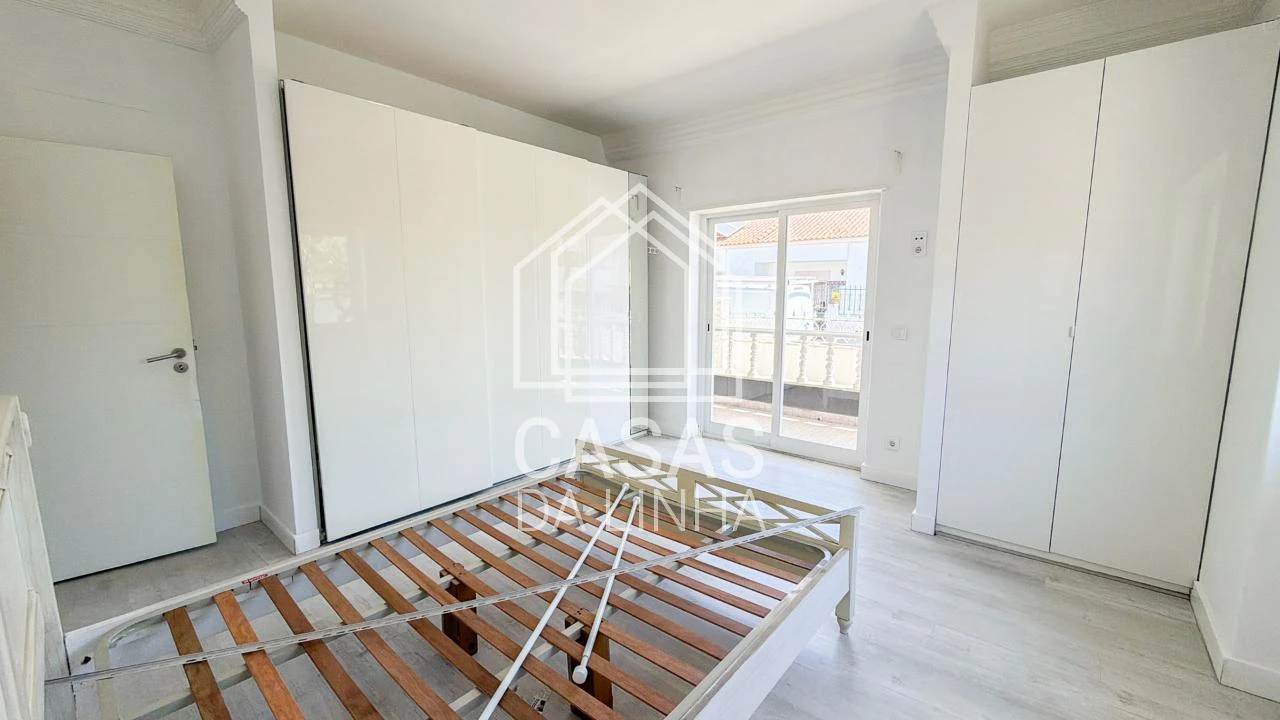 Moradia T3 para Venda em São Domingos de Rana Foto 26