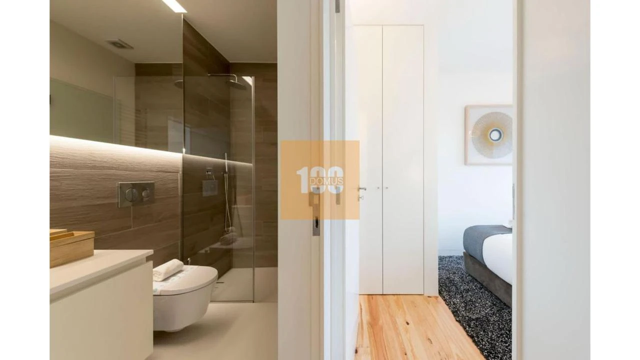 Apartamento T1 para Venda em Cedofeita, Santo Ildefonso, Sé, Miragaia, São Nicolau e Vitória Foto 11