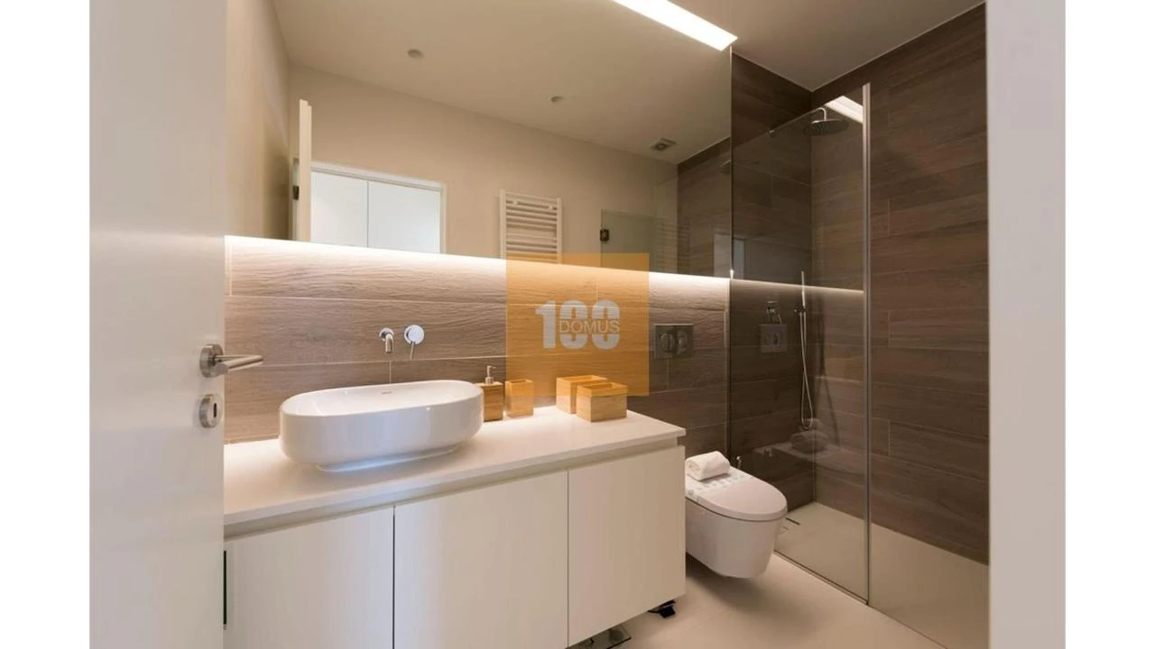 Apartamento T1 para Venda em Cedofeita, Santo Ildefonso, Sé, Miragaia, São Nicolau e Vitória Foto 18