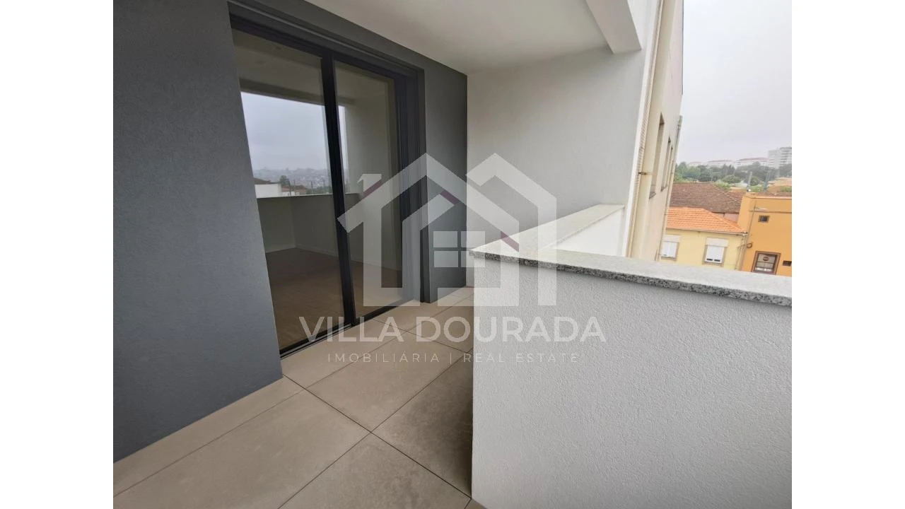 Apartamento T3 para Arrendamento em Santa Marinha e São Pedro da Afurada Foto 15