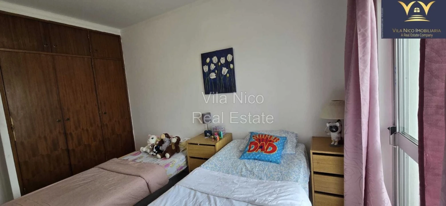 Apartamento T2 para Venda em Portimão Foto 17
