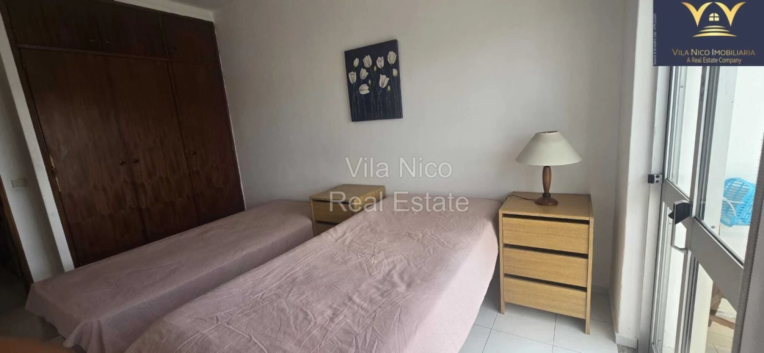 Apartamento T2 para Venda em Portimão Foto 19
