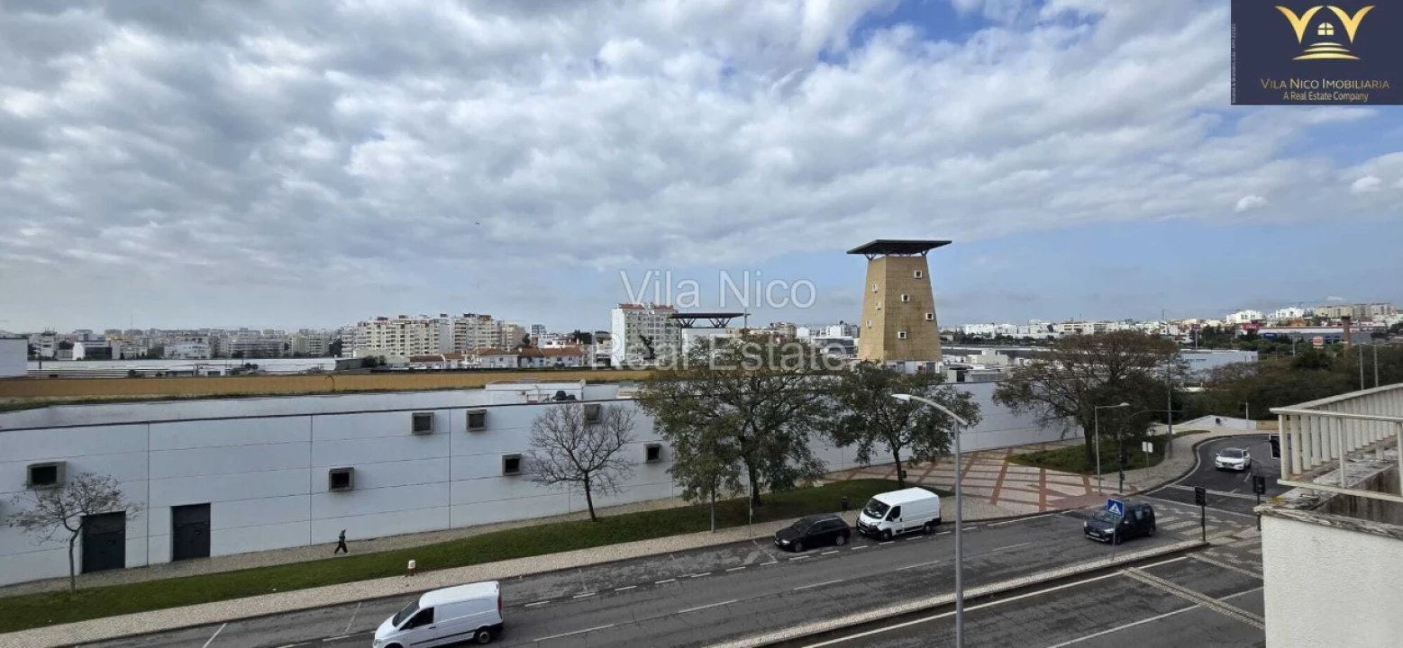 Apartamento T2 para Venda em Portimão Foto 35