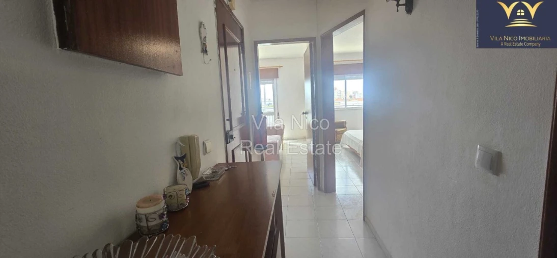 Apartamento T2 para Venda em Portimão Foto 11