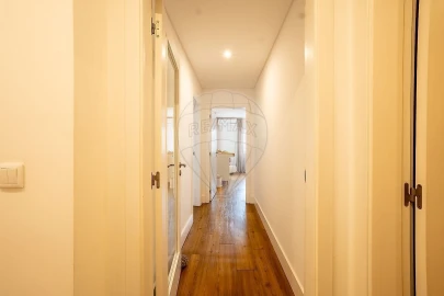 Apartamento T2 para Venda em Alvalade