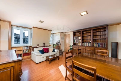 Apartamento T2 para Venda em Misericórdia