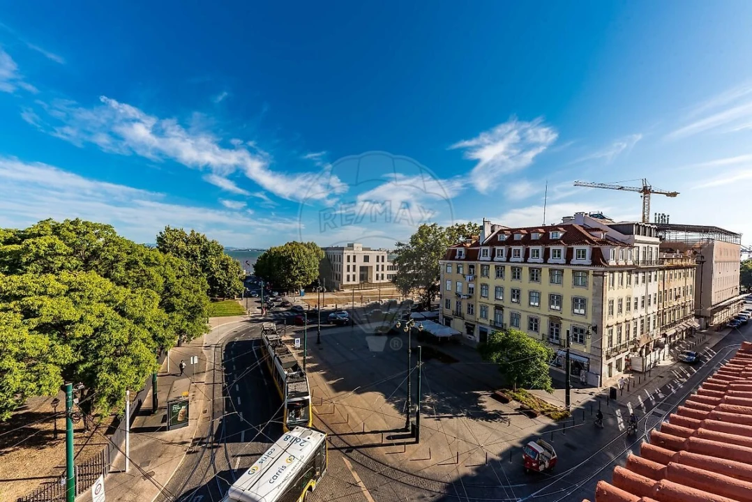 Apartamento T2 para Venda em Misericórdia Foto 18