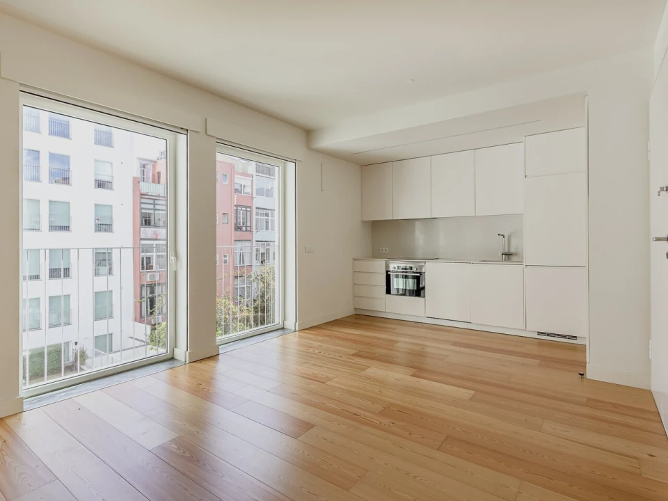 Apartamento T0 para Venda em Santo António Foto 6