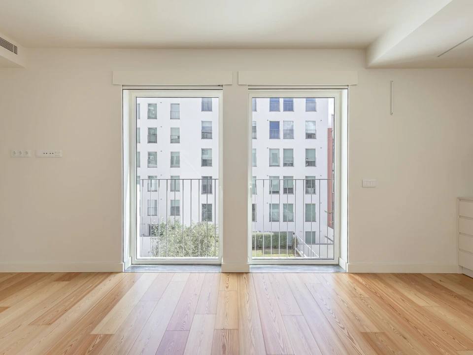 Apartamento T0 para Venda em Santo António Foto 7