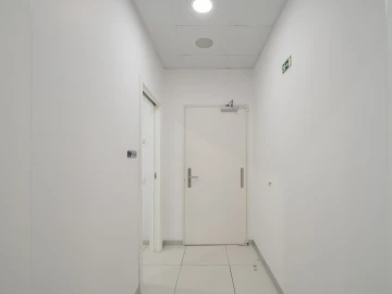 Loja para Arrendamento em Parque das Nações