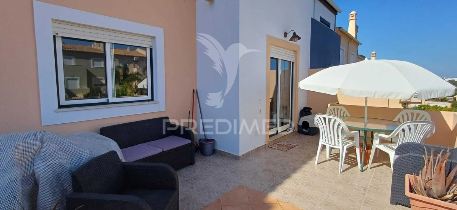 Moradia T4 para Venda em Estômbar e Parchal Foto 12