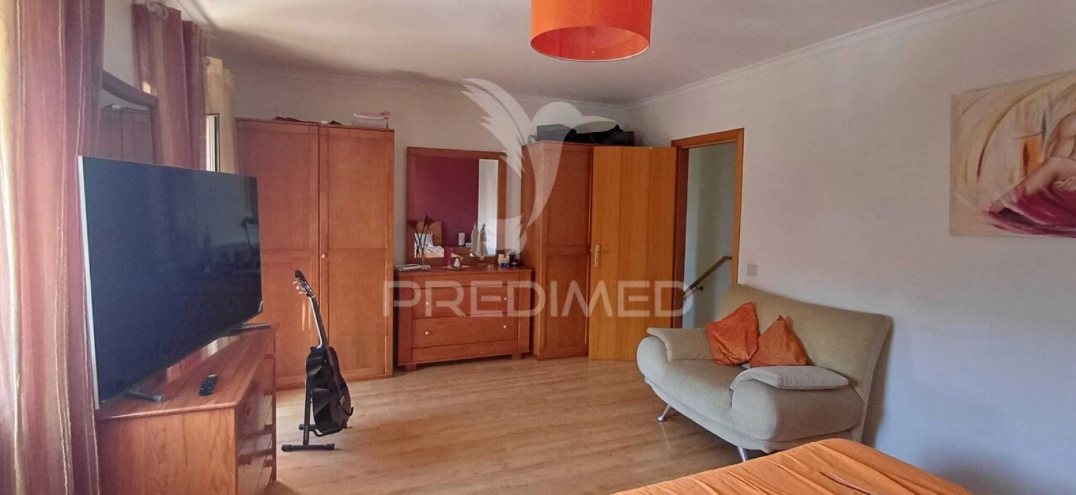 Moradia T4 para Venda em Estômbar e Parchal Foto 18