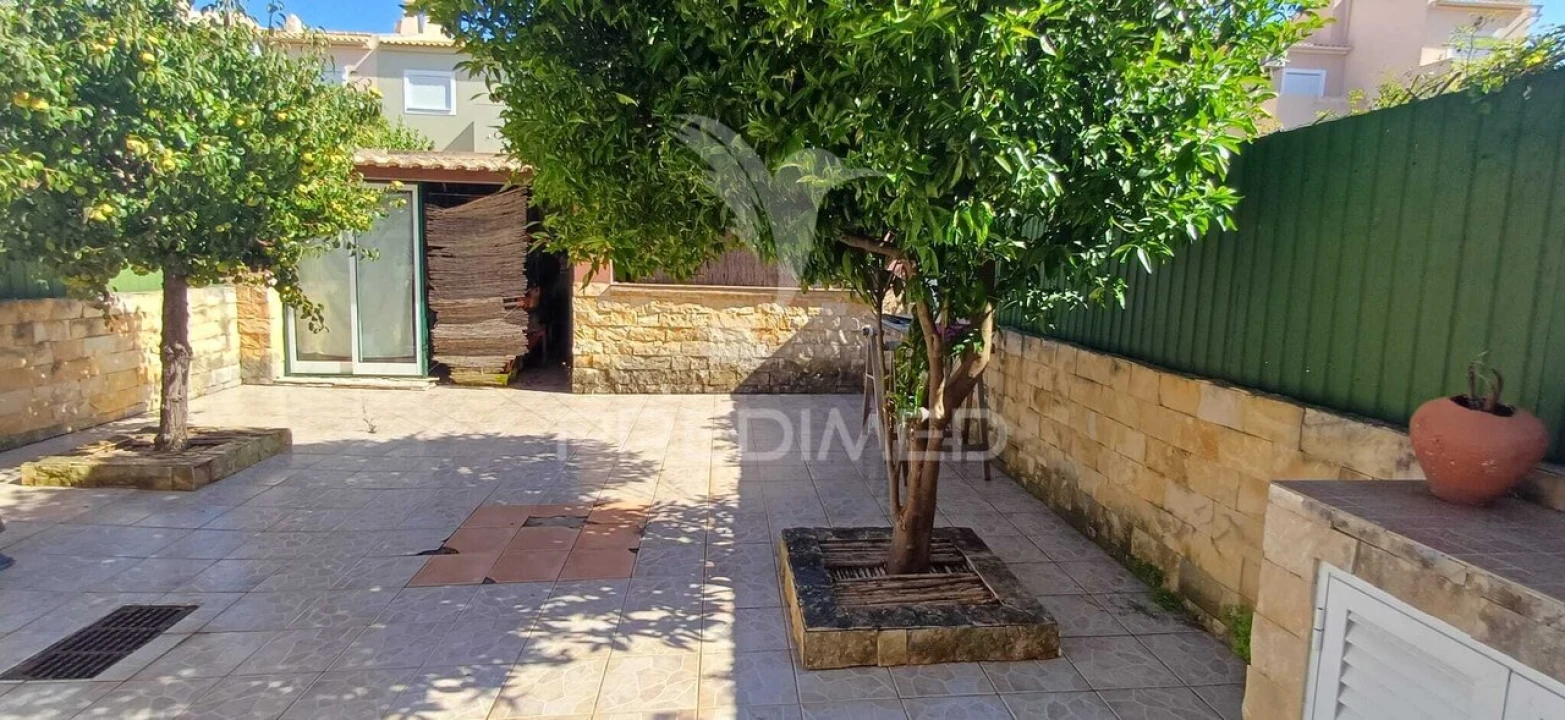 Moradia T4 para Venda em Estômbar e Parchal Foto 27