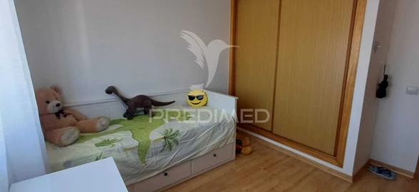 Moradia T4 para Venda em Estômbar e Parchal