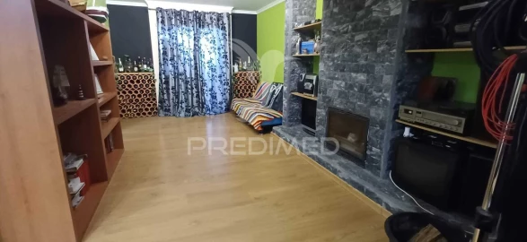 Moradia T4 para Venda em Estômbar e Parchal