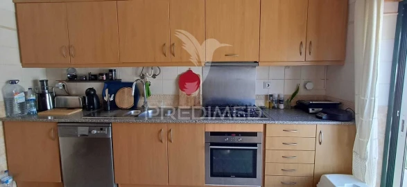 Moradia T4 para Venda em Estômbar e Parchal