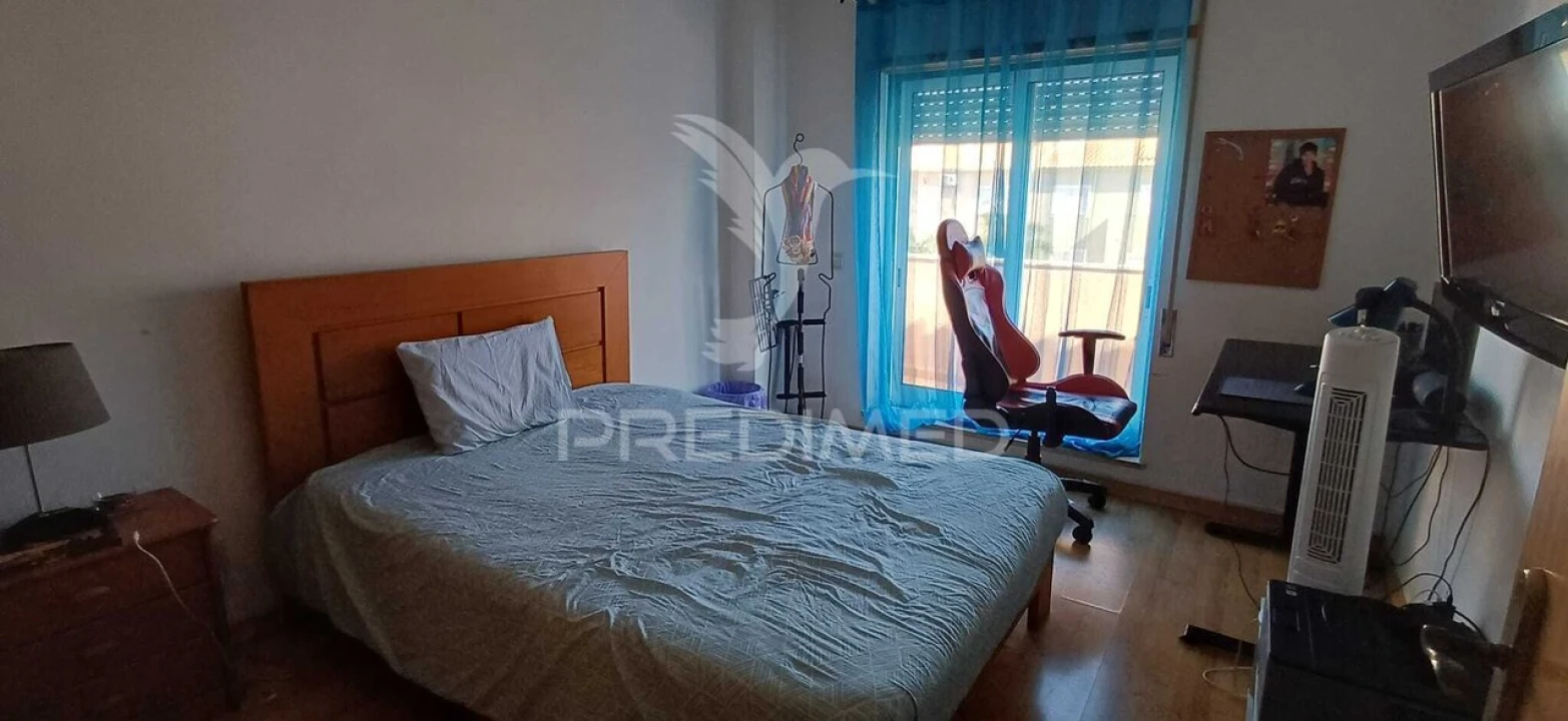 Moradia T4 para Venda em Estômbar e Parchal Foto 21