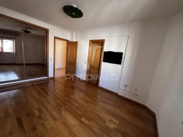 Apartamento T3 para Venda em Alhos Vedros