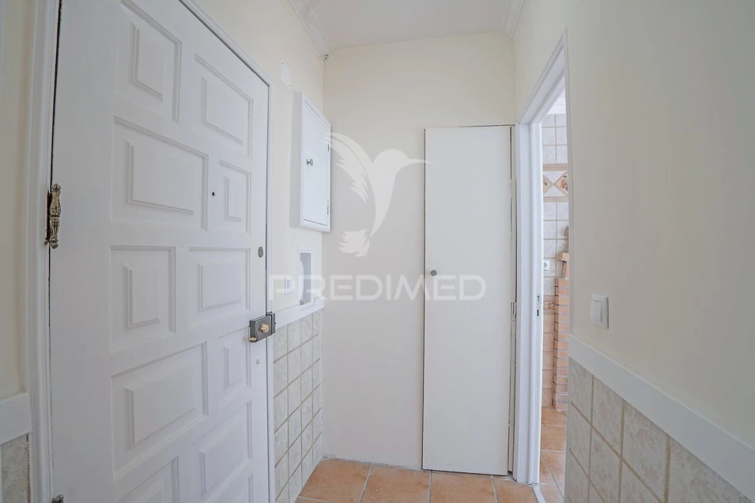 Apartamento T2 para Venda em Algueirão-Mem Martins Foto 21