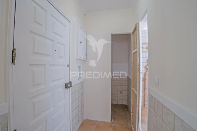 Apartamento T2 para Venda em Algueirão-Mem Martins