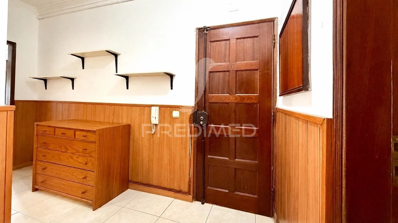 Apartamento T2 para Venda em Moita Foto 3