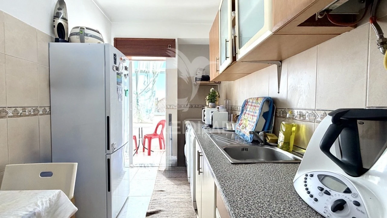 Apartamento T2 para Venda em Moita Foto 12