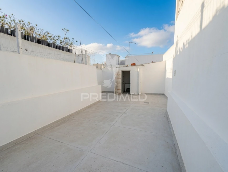 Moradia T2 para Venda em Olhão Foto 9
