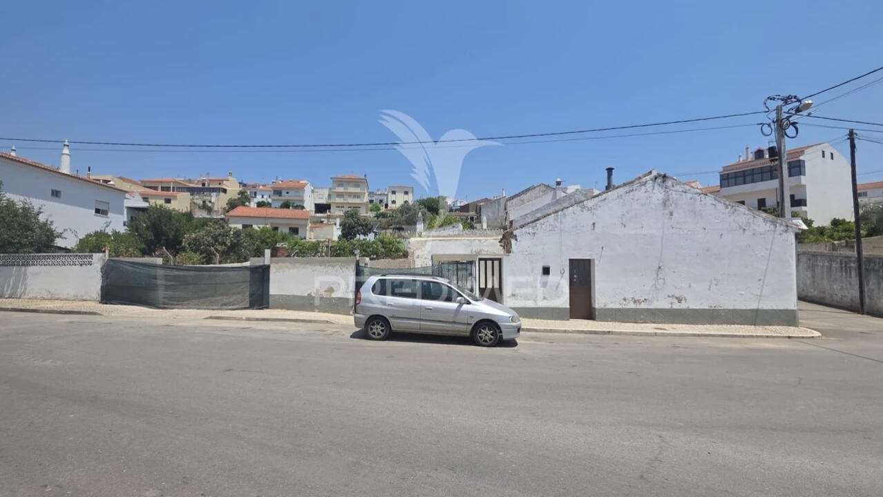 Moradia T2 para Venda em São Marcos da Serra Foto 5