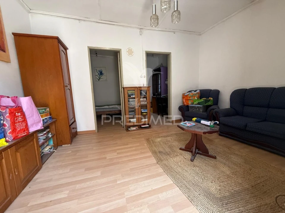 Moradia T2 para Venda em Malhou, Louriceira e Espinheiro Foto 9