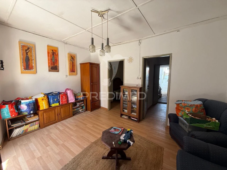 Moradia T2 para Venda em Malhou, Louriceira e Espinheiro Foto 8