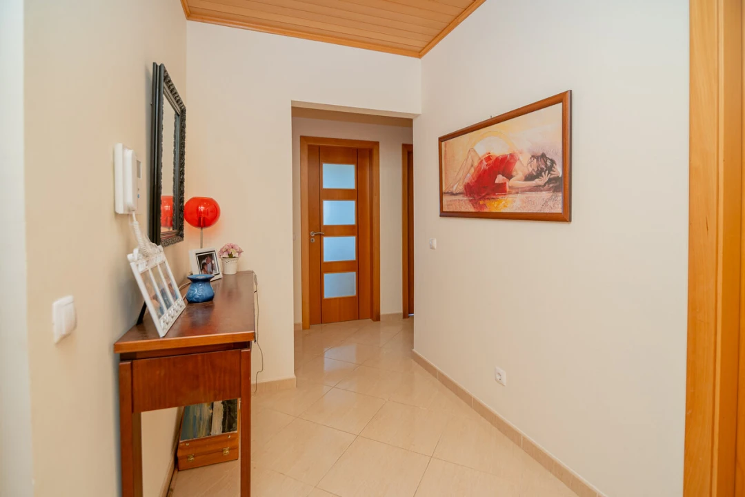 Apartamento T3 para Venda em Odiaxere Foto 14