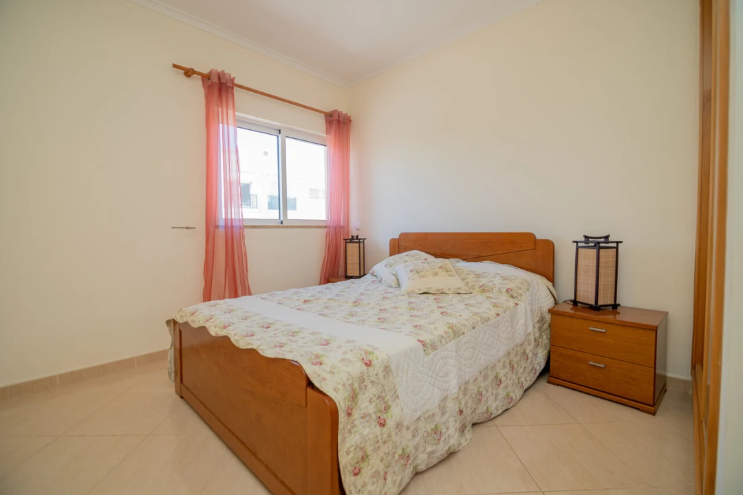 Apartamento T3 para Venda em Odiaxere Foto 20