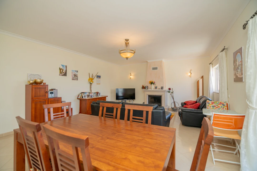 Apartamento T3 para Venda em Odiaxere Foto 12