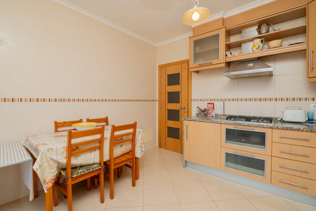 Apartamento T3 para Venda em Odiaxere Foto 16