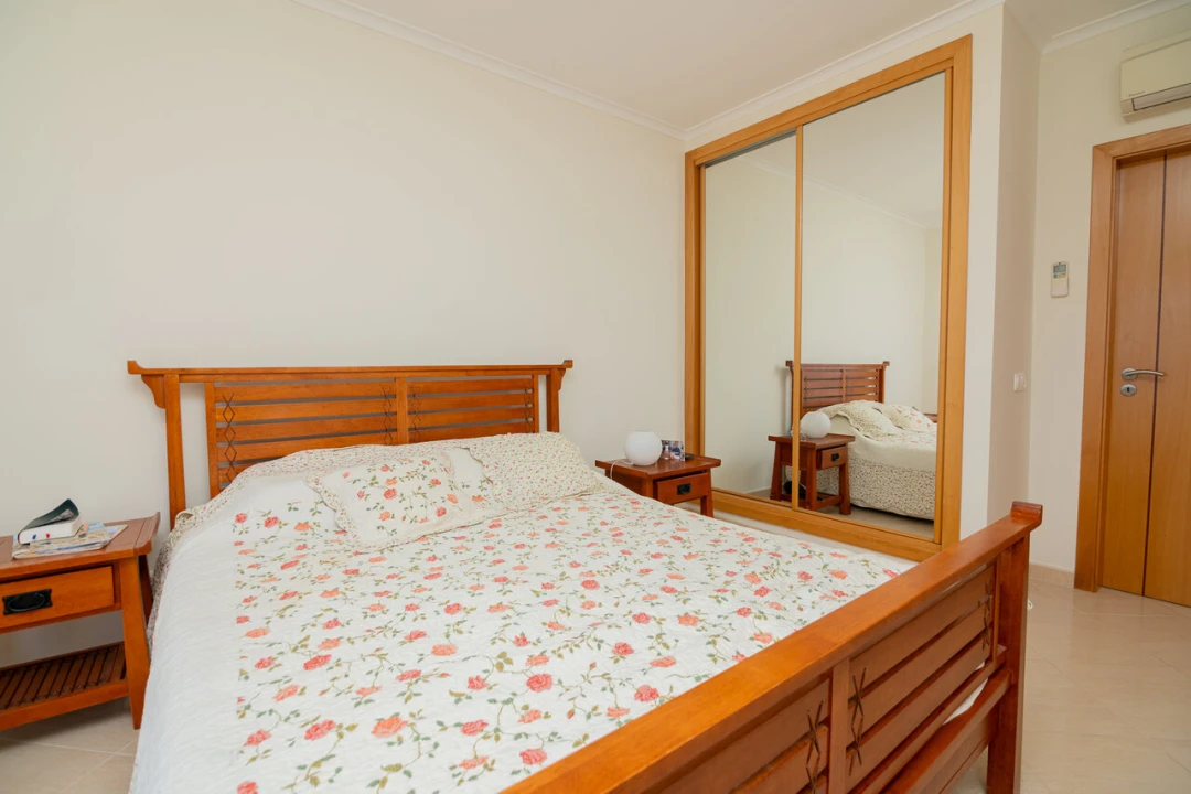 Apartamento T3 para Venda em Odiaxere Foto 28