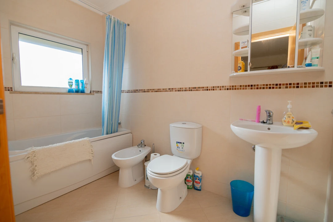 Apartamento T3 para Venda em Odiaxere Foto 41