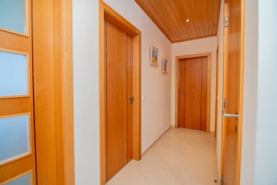 Apartamento T3 para Venda em Odiaxere